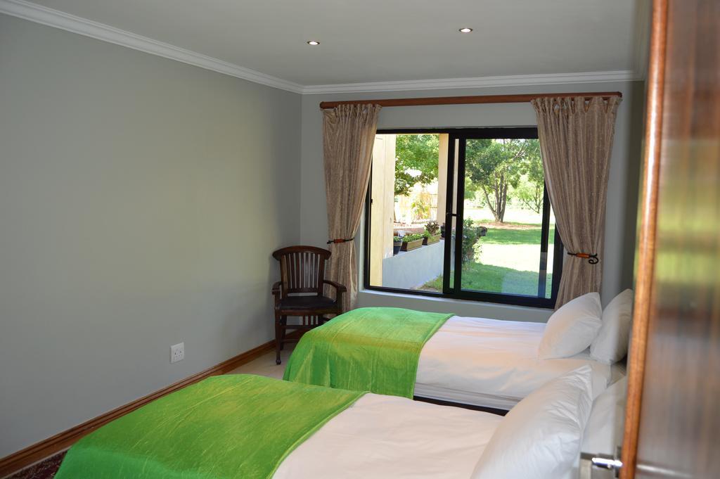 Aramesh Guesthouse And B&B Midrand Exterior photo